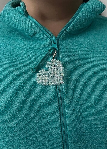  Beden Yılbaşı temalı charm 