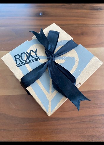 Roxy Quiksilver Saat/ takı kutusu - Görsel 7