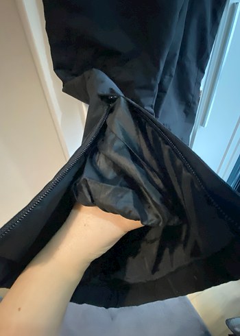 Askılı siyah kayak pantolonu - Görsel 3