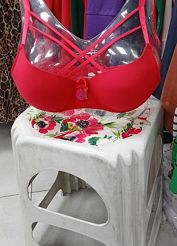 Diğer Bayan sütyen