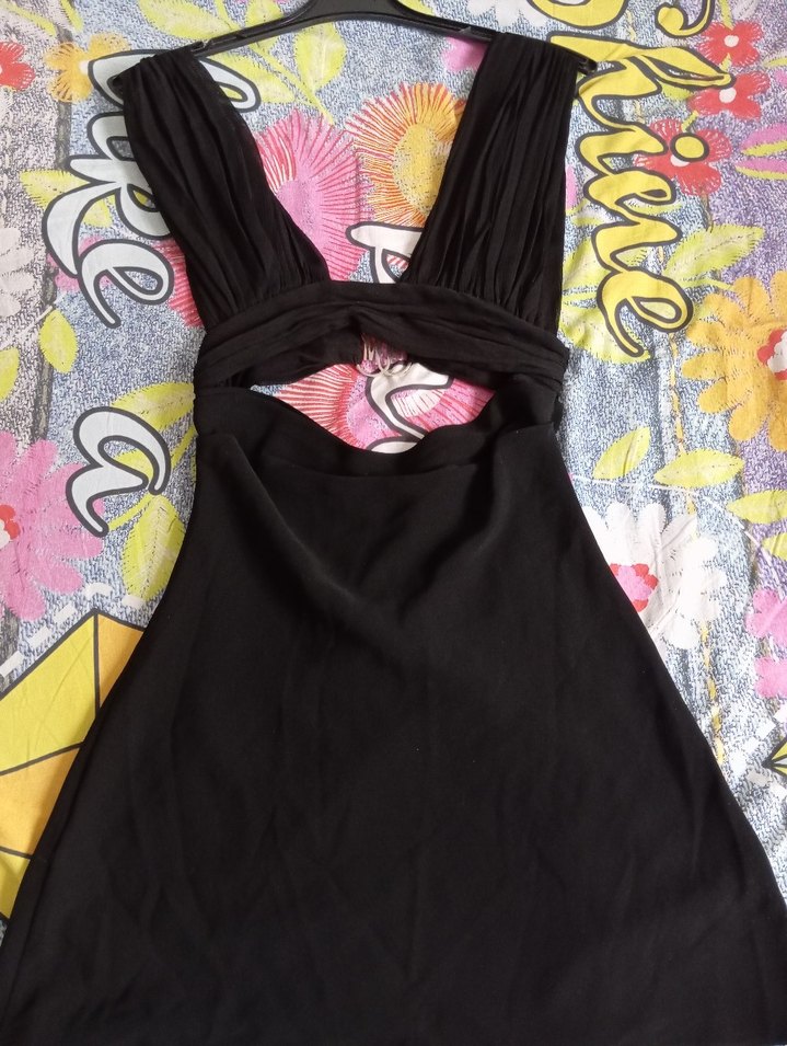 Siyah V Yaka Kemerli Mini Gece Elbisesi - Görsel 3