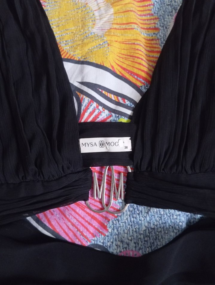 Siyah V Yaka Kemerli Mini Gece Elbisesi - Görsel 4