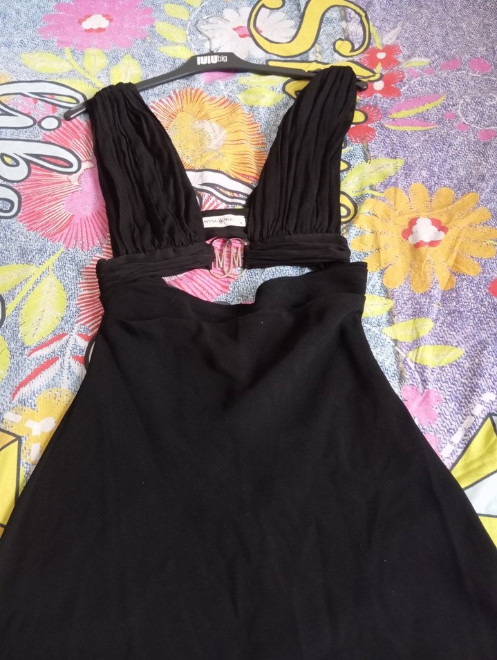 Siyah V Yaka Kemerli Mini Gece Elbisesi - Görsel 2