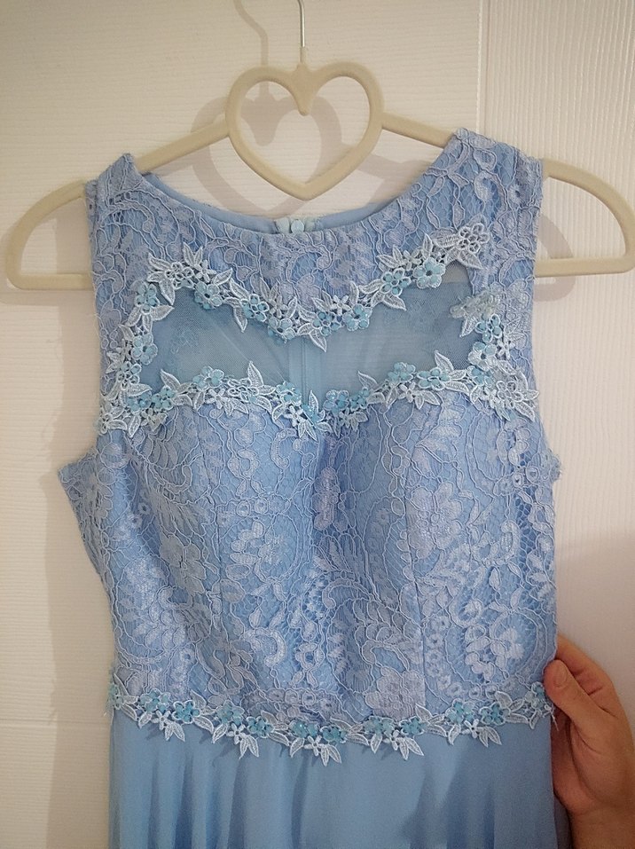 Mavi Nakışlı Uzun Abiye Elbise - Görsel 3