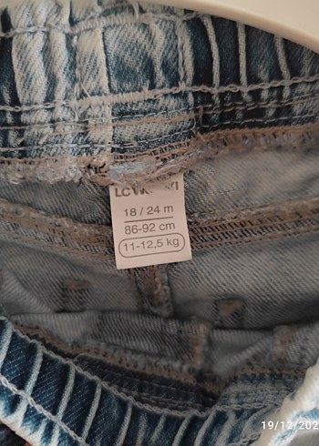 Erkek Gri Düğmeli Bol Kesim Denim Pantolon - Görsel 4