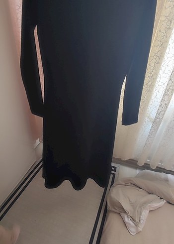 Siyah V Yaka Uzun Kollu elbise - Görsel 4
