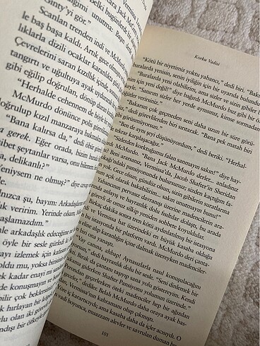  Beden KORKU VADİSİ SHERLOCK HOLMES