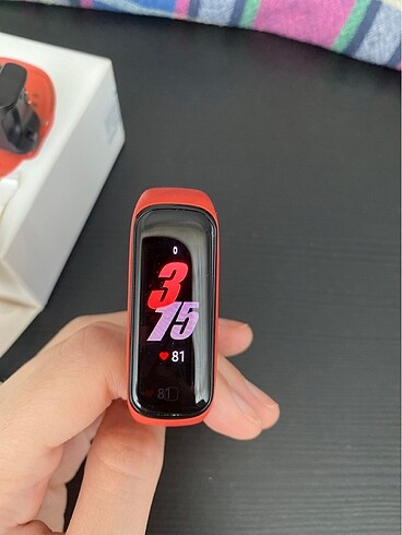 Samsung Fit 2 Kırmızı