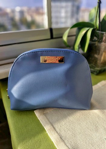 Salvatore Ferragamo THY Seyahat Kiti/Makyaj Çantası