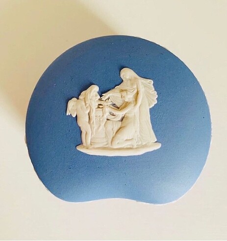 Wedgwood Bisküvi Porselen Bonbonier Kutu