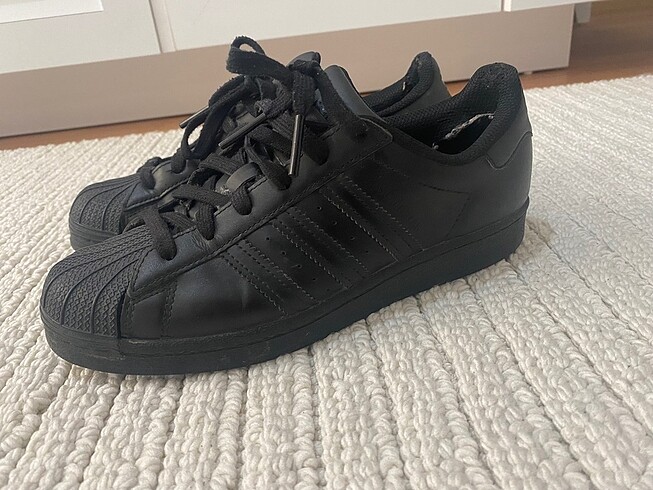Adidas Siyah süperstar