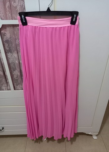 Pembe Pilili Uzun Kadın Etek