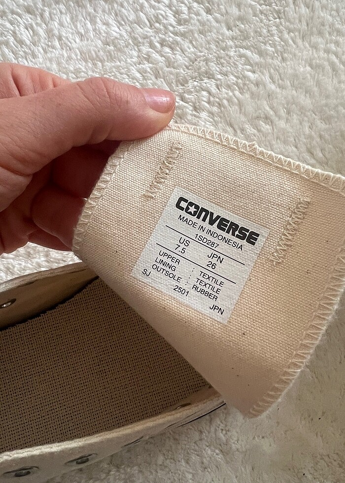 Kırık beyaz erkek converse - Görsel 3