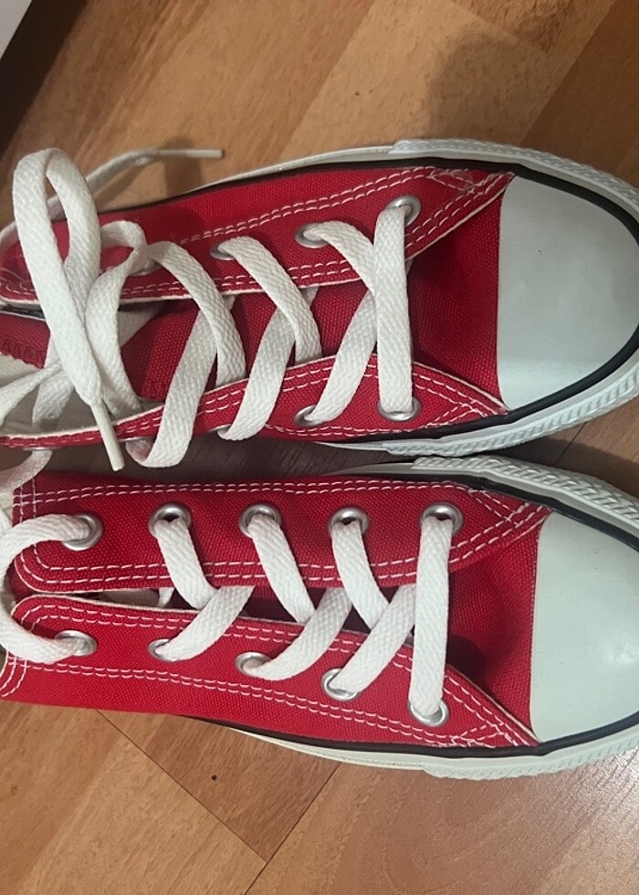 Kırmızı converse - Görsel 2