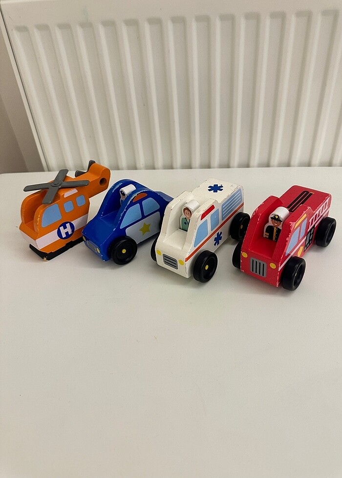 Melissa&Doug Ahşap Acil Yardım Araçları - Görsel 3