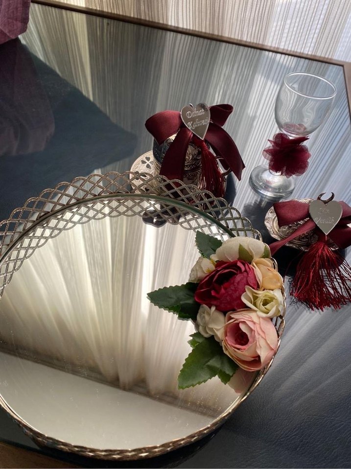 Bordo Kurdeleli İsteme Bardak ve Tepsi Seti - Görsel 3