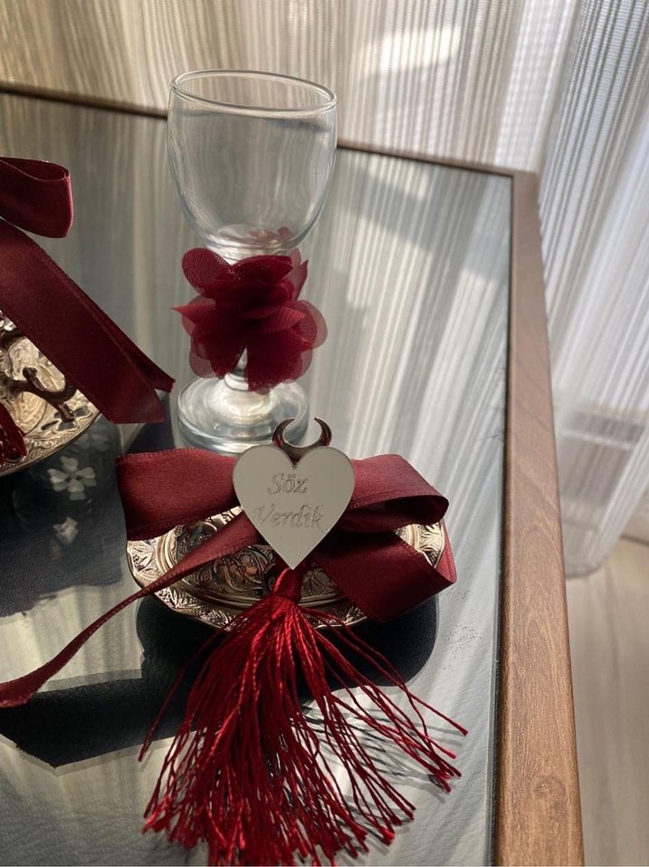 Bordo Kurdeleli İsteme Bardak ve Tepsi Seti - Görsel 4