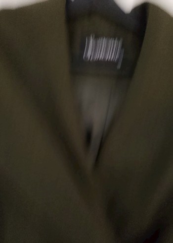 Haki Renk Büyük Yakalı Kaban - Görsel 10