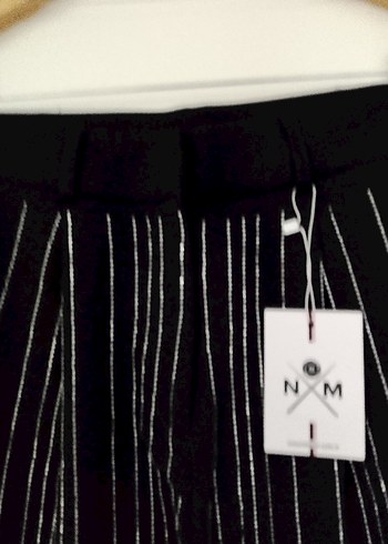 Siyah taş işlemeli Kadın Bol Kesim Kumaş Pantolon - Görsel 4