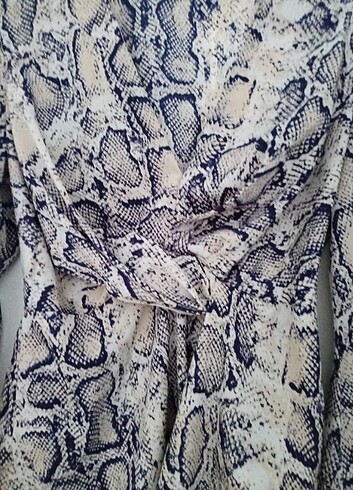 Şık bir gömlek - Görsel 2