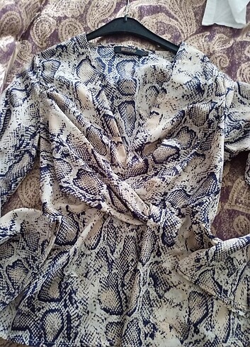 Şık bir gömlek - Görsel 8