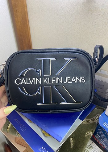 calvin klein canta