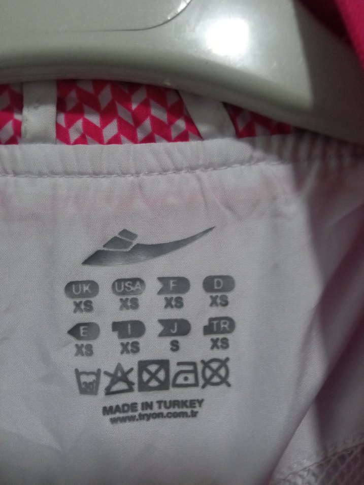 Beyaz Kırmızı Fermuarlı Spor Kadın Ceket - Görsel 3