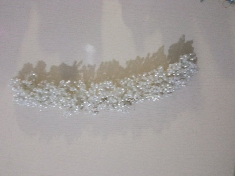 Boncuk Detaylı Beyaz Saç Aksesuarı - Görsel 2