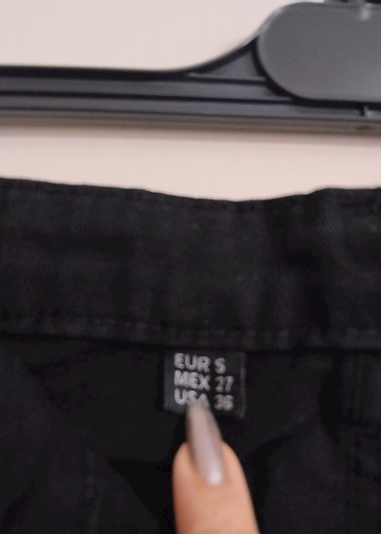 Diğer Kadın Siyah Kemerli Rahat Kesim Kot Pantolon