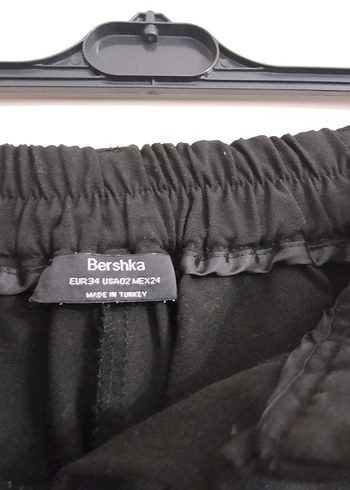 s Beden Kadın Siyah Kemerli Rahat Kumaş Pantolon