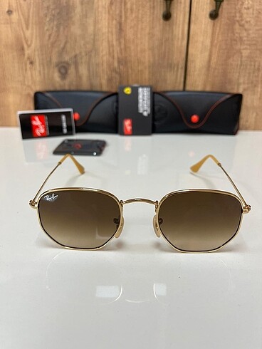 Ray ban güneş gözlüğü