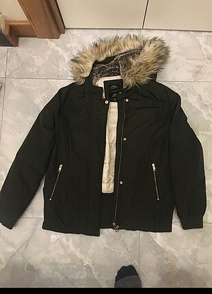 Mavi marka şişme mont