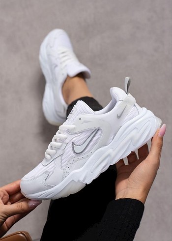 42 Beden Nike Siyah Spor Ayakkabı Unisex 36/44 no aralığı