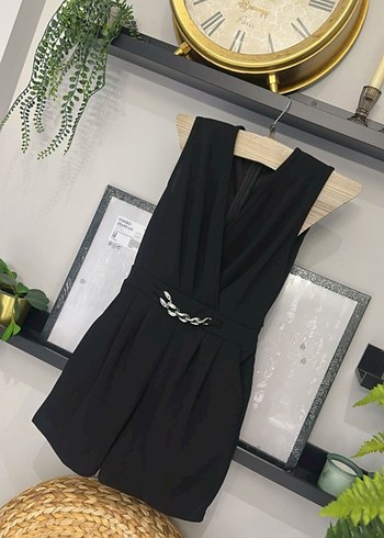 xxl Beden Kemerli V Yakalı Mini Tulum