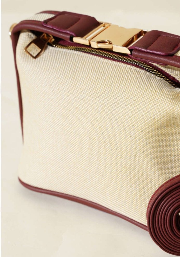 Bordo Kemerli Kadın Çanta - Görsel 3