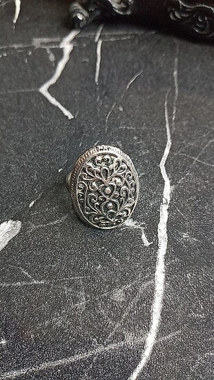 Gotik yüzük 