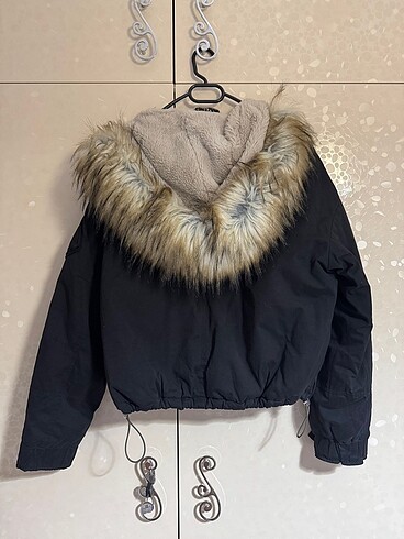 m Beden lacivert Renk Bershka Mont