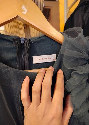 Uzun Kollu yeşili Fırfırlı Yüksek Yakalı Kadın Elbise - Görsel 5