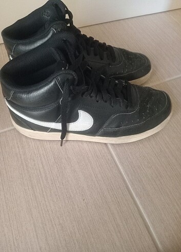 Nike spor ayakkabı
