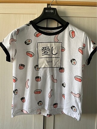 Sushi Baskılı T-Shirt
