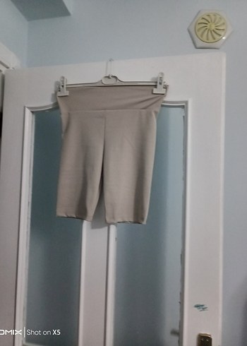 Düğmeli Siyah Keten Kadın Takım Elbise - Görsel 17