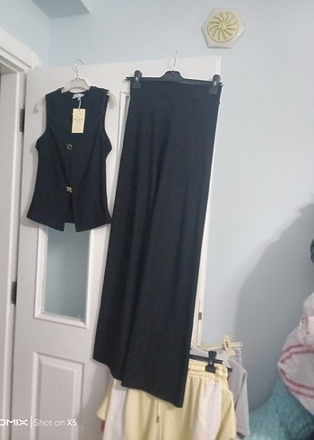 Düğmeli Siyah Keten Kadın Takım Elbise - Görsel 14