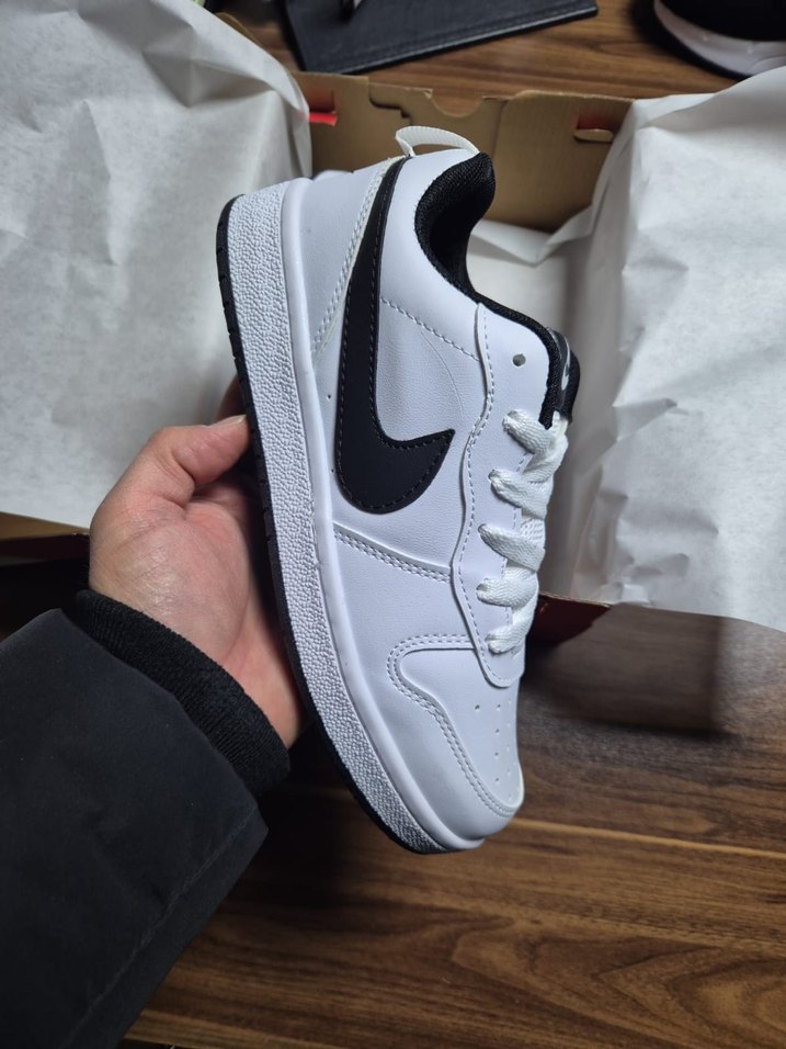 Beyaz Siyah Bağcıklı Kadın Spor Ayakkabı - Görsel 2