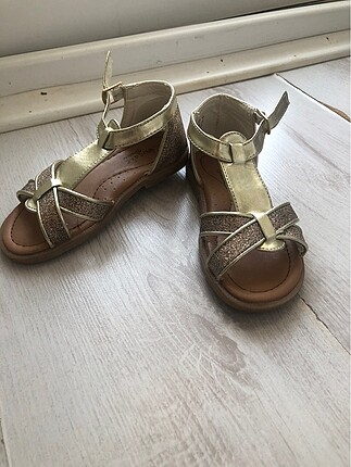 Zara Kız çocuk sandalet