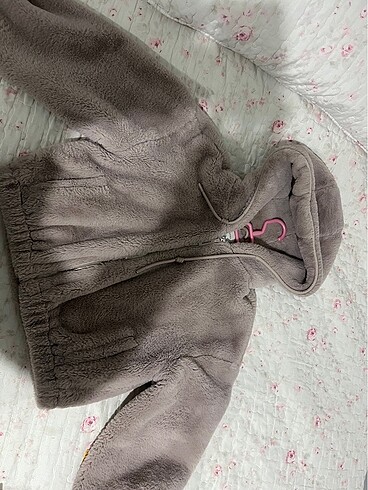 Bershka peluş mont