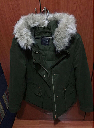 Zara Zara haki mont