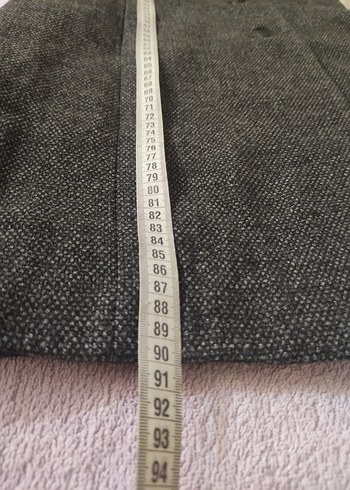 Düğmeli Fırfırlı Gri Kaban - Görsel 9