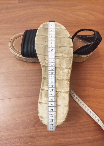 Kadın Siyah Dolgu Topuklu Sandalet - Görsel 13