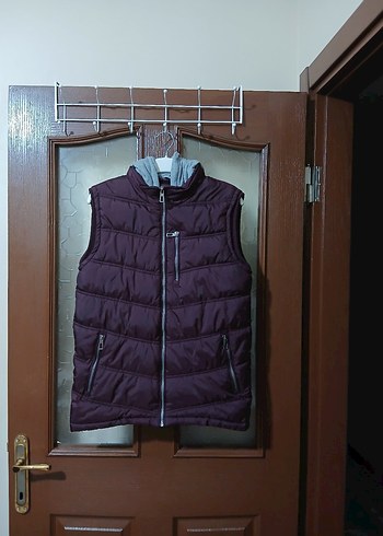 LC Waikiki Sik Ve Sicak Koyu Murdum Sisme Yelek