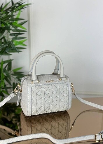 Ürünün Kodu: 219 Yeni Örgülü Speedy 20 Cm lik 